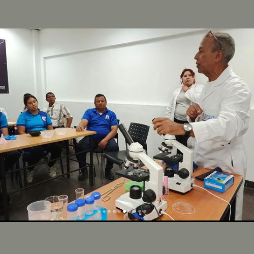 Los docentes del estado Zulia culminan con éxito la formación en las áreas de biología, química y física