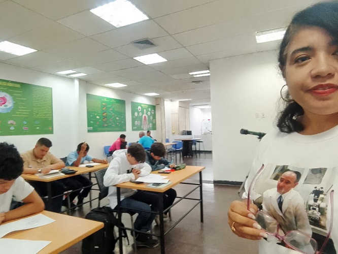 Jóvenes Zulianos continúan su preparación de cara a la III fase de las Olimpiadas Venezolanas de Astronomía 2025.