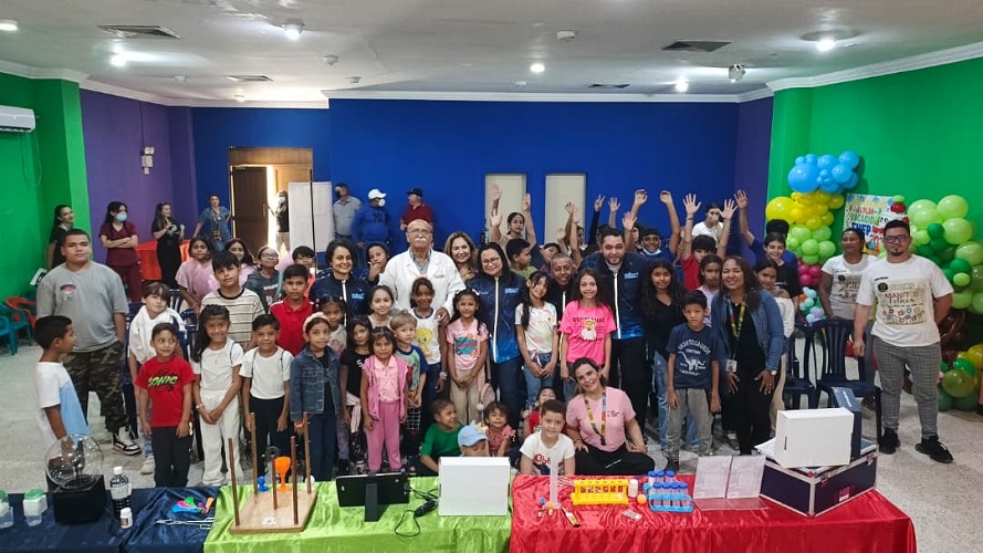 Inicia Jornada de ciencia y diversión en la Fundación Hospital de Especialidades Pediátricas